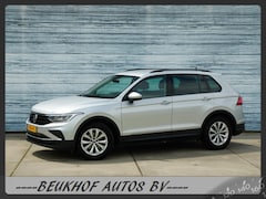 Volkswagen Tiguan - 1.5 TSI Face Lift Trekhaak Carplay Navi