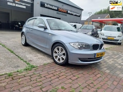 BMW 1-serie - 118i Business Line // Nieuwe APK // Nette Auto