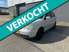 Volkswagen Polo - 1.4-16V Athene