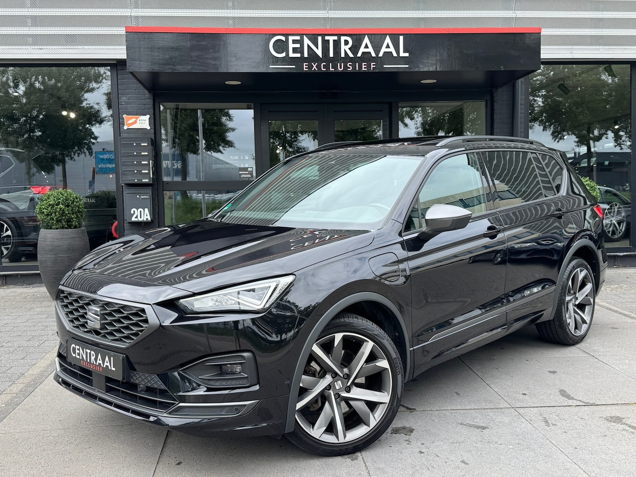 Seat Tarraco - 1.4 TSI e-Hybrid PHEV FR 245PK|Pano|Memory|Camera|ACC|Keyless|Carplay - AutoWereld.nl