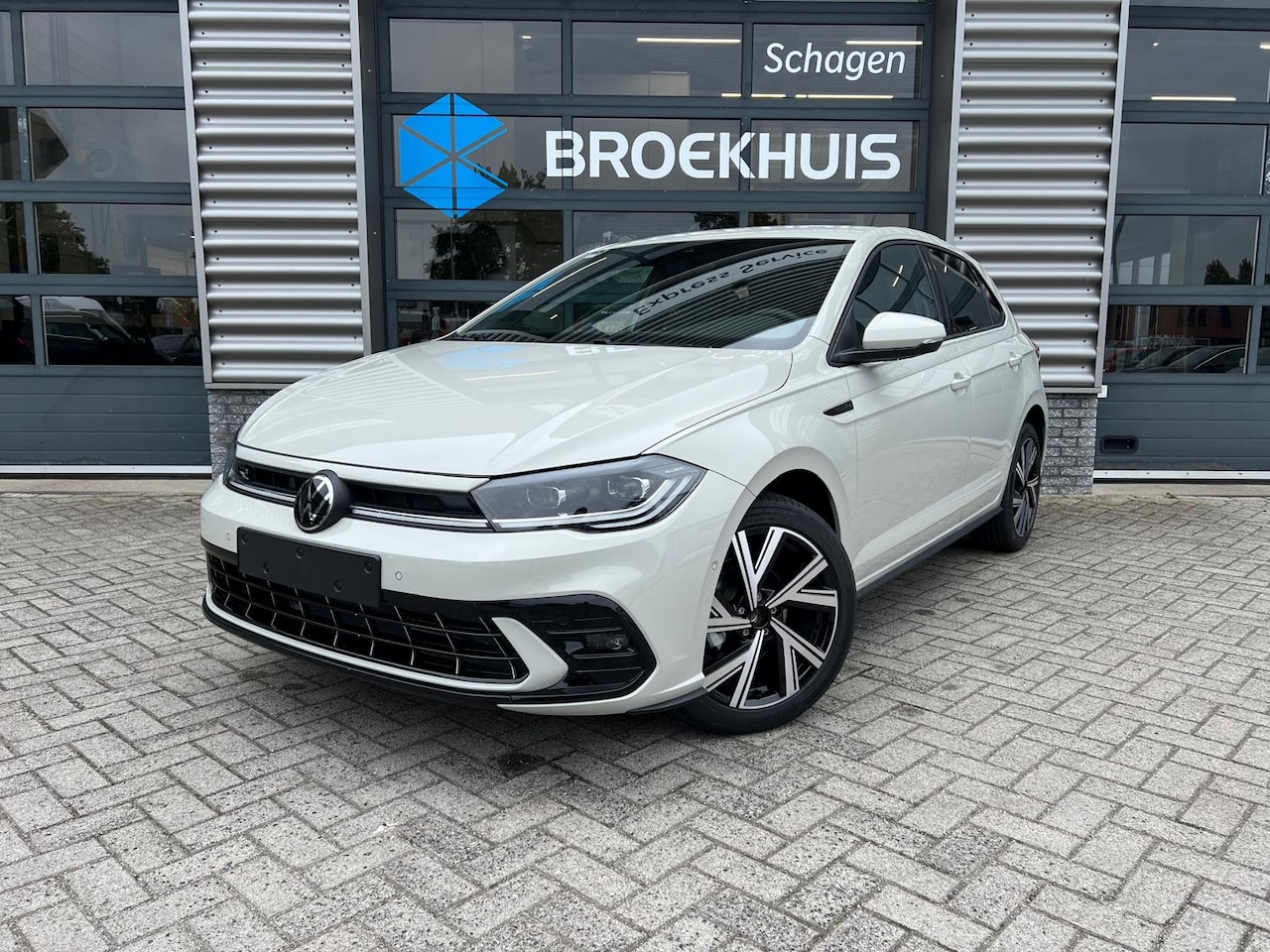 Volkswagen Polo - R-Line Edition | 'App-Connect' draadloze smartphone integratie | Achterlichten LED | Afsta - AutoWereld.nl