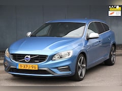 Volvo V60 - 1.6 D2 R-Design Navigatie/Parkeersensor/18"inch lmv