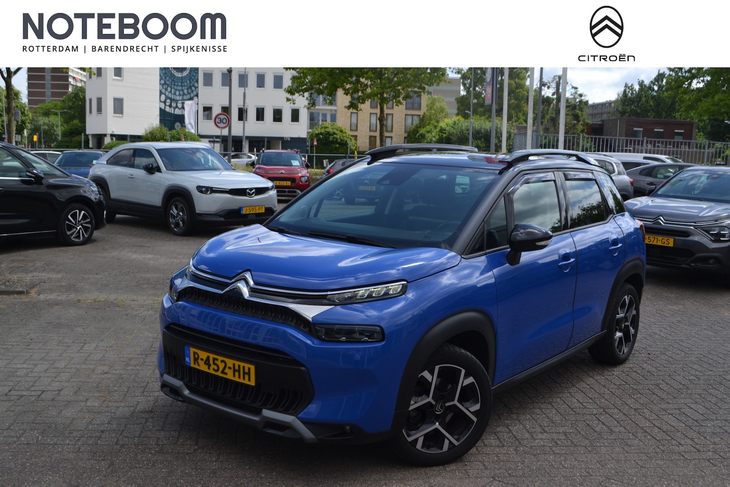 Citroën C3 Aircross - 1.2 PureTech Shine I 130PK I AUTOMAAT I NAVIGATIE I PARKEERSENSOREN ACHTER I KEYLESS ENTRY - AutoWereld.nl
