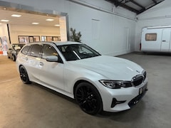 BMW 3-serie Touring - 330e Bns Ed.P