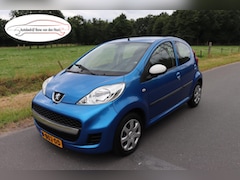 Peugeot 107 - 1.0-12V XS