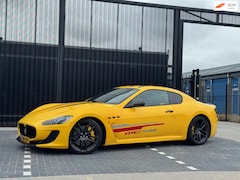 Maserati GranTurismo - 4.7 MC Stradale 460PK - 51.000KM - VOL CARBON - SCHAALSTOELEN
