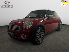 MINI Cooper - | Leder | Airco | LMV 16" | ESP | Stoelverw. | Sportstoelen | ABS | Sportonderstel | Elek.