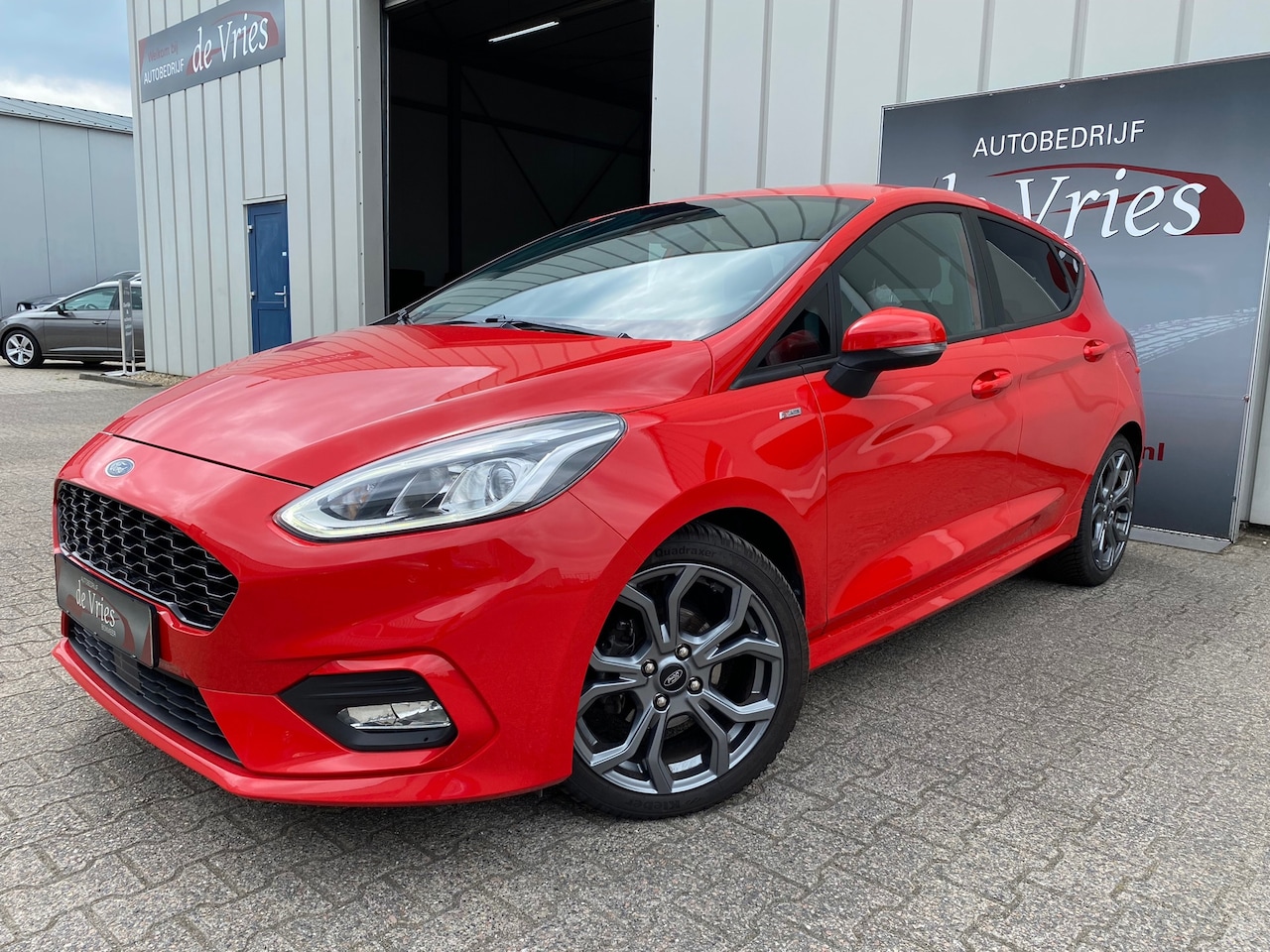 Ford Fiesta - 1.0 EcoBoost ST-Line Clima / Apple Carplay-Android Auto / Navi / Stoel en Voorrruitverw. / - AutoWereld.nl