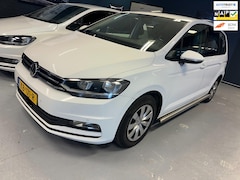 Volkswagen Touran - 2.0 TDI SCR Multi-Stuur Parkeer-Sen. DSG NL Rijdt Goed