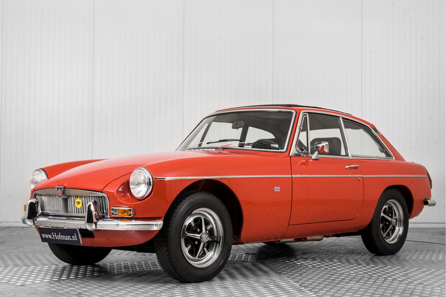 MG B type - MGB GT MGBGT overdrive - AutoWereld.nl