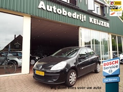 Renault Clio - 1.2-16V Authentique 5 DRS