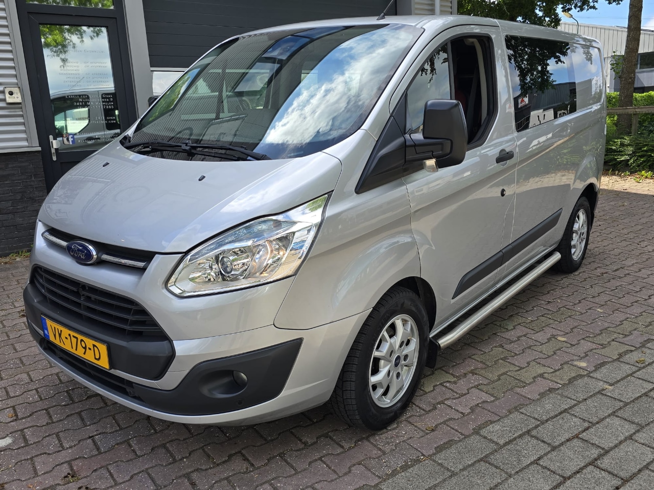 Ford Transit Custom - 2.2 TDCI L1H1 TREND Dubbele cabine eerste eigenaar - AutoWereld.nl