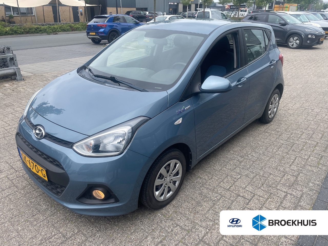 Hyundai i10 - 1.0i i-Motion Comfort | Airco (automatisch) | Cruise control | Elektrische ramen voor en a - AutoWereld.nl