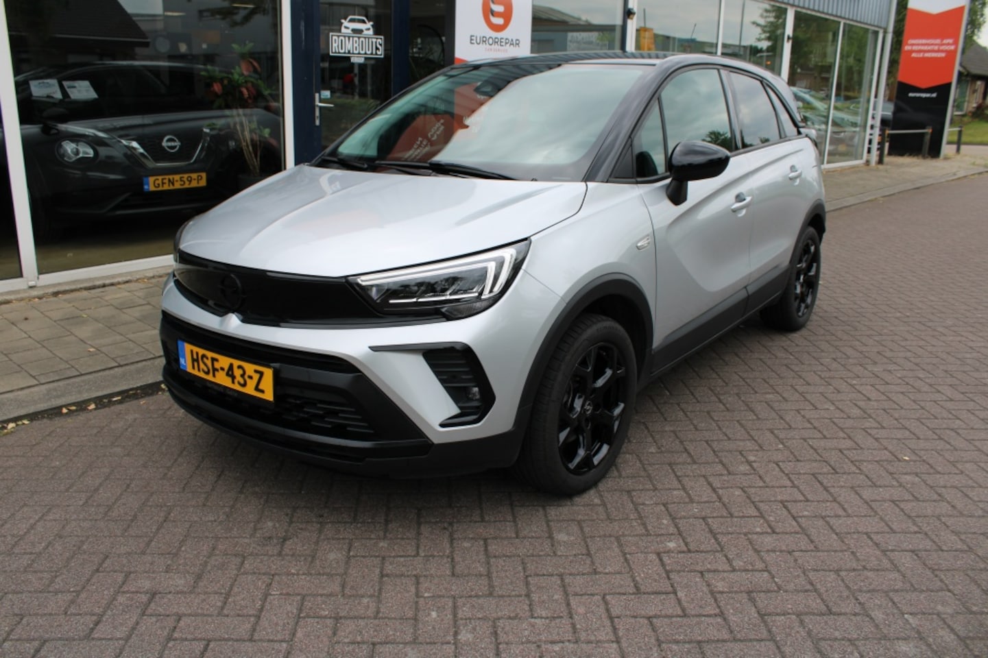 Opel Crossland - 1.2 Turbo GS Automaat Navi/DAB/Stoel-stuur verw. - AutoWereld.nl