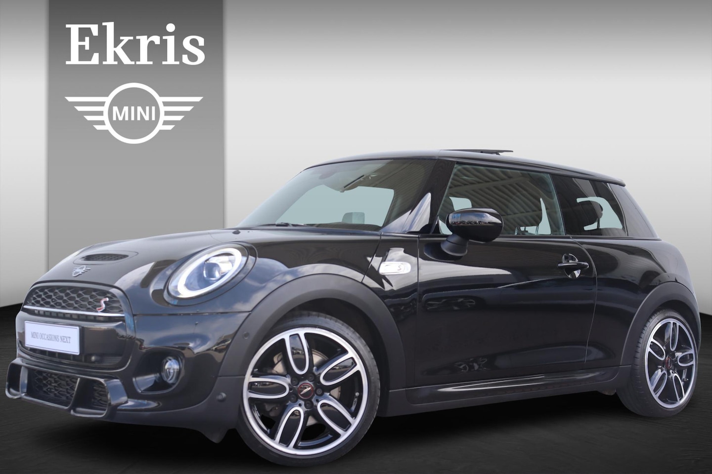 MINI Cooper S - Mini 2.0 John Cooper Works Pakket/ Comfort Acces/ Panoramadak/ Harman-Kardon/ Stoelverwarm - AutoWereld.nl