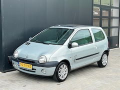 Renault Twingo - 1.2-16V Paris | Panoramadak | Airco | Nw. APK