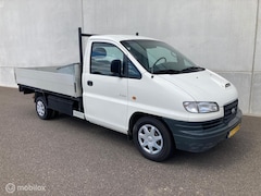 Hyundai H 200 - 2.5 TDI Open Laadbak € 3999, - +21% BTW / TAX