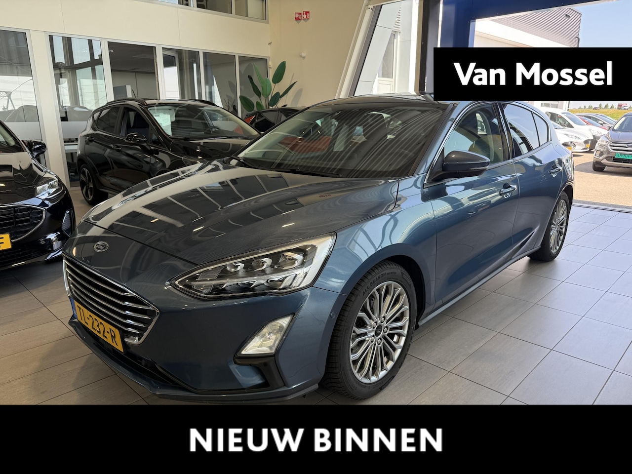 Ford Focus - 1.0 EcoBoost Titanium Business 17'' | Trekhaak | ACC | Keyless Entry | Apple Carplay & And - AutoWereld.nl