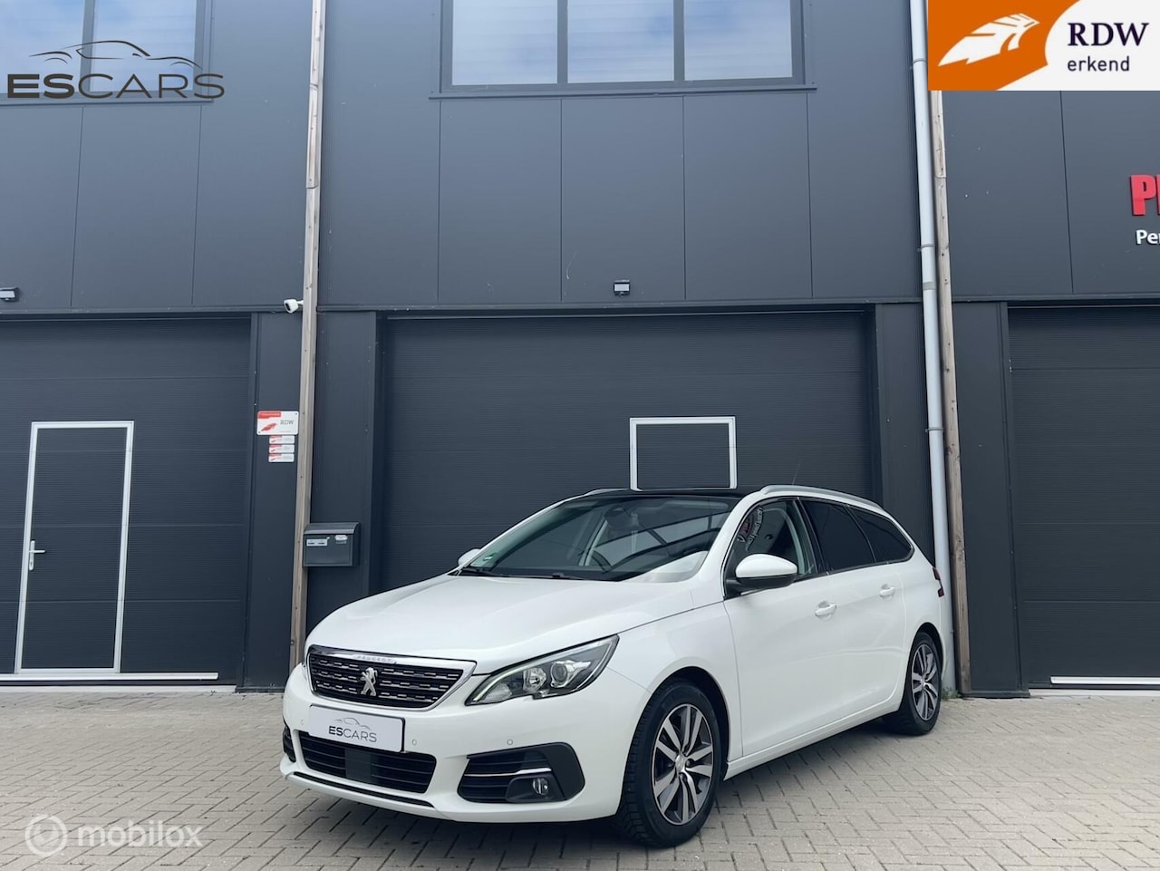 Peugeot 308 SW - 1.2 PureTech Allure Pano | Automaat | Airco - AutoWereld.nl