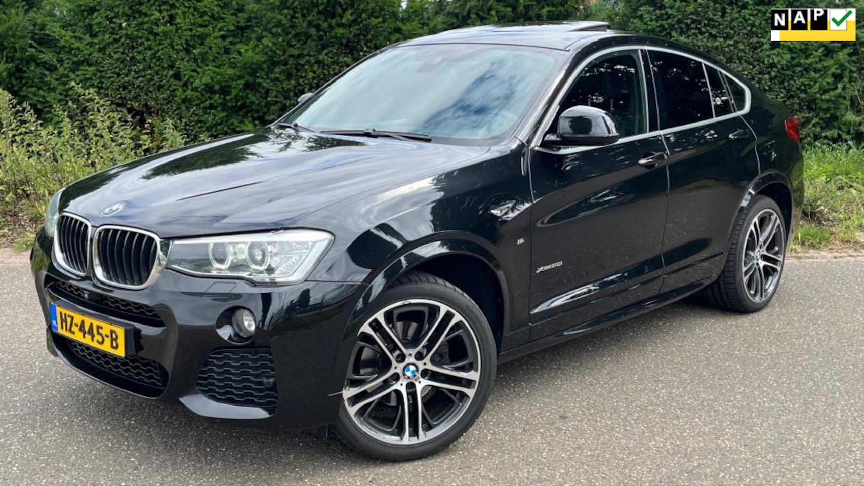 BMW X4 - XDrive20i High Executive l NAP l M-Pakket - AutoWereld.nl