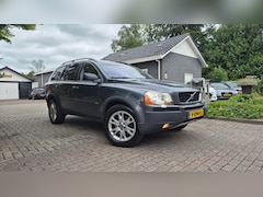 Volvo XC90 - 2.4 D5 grijs kenteken