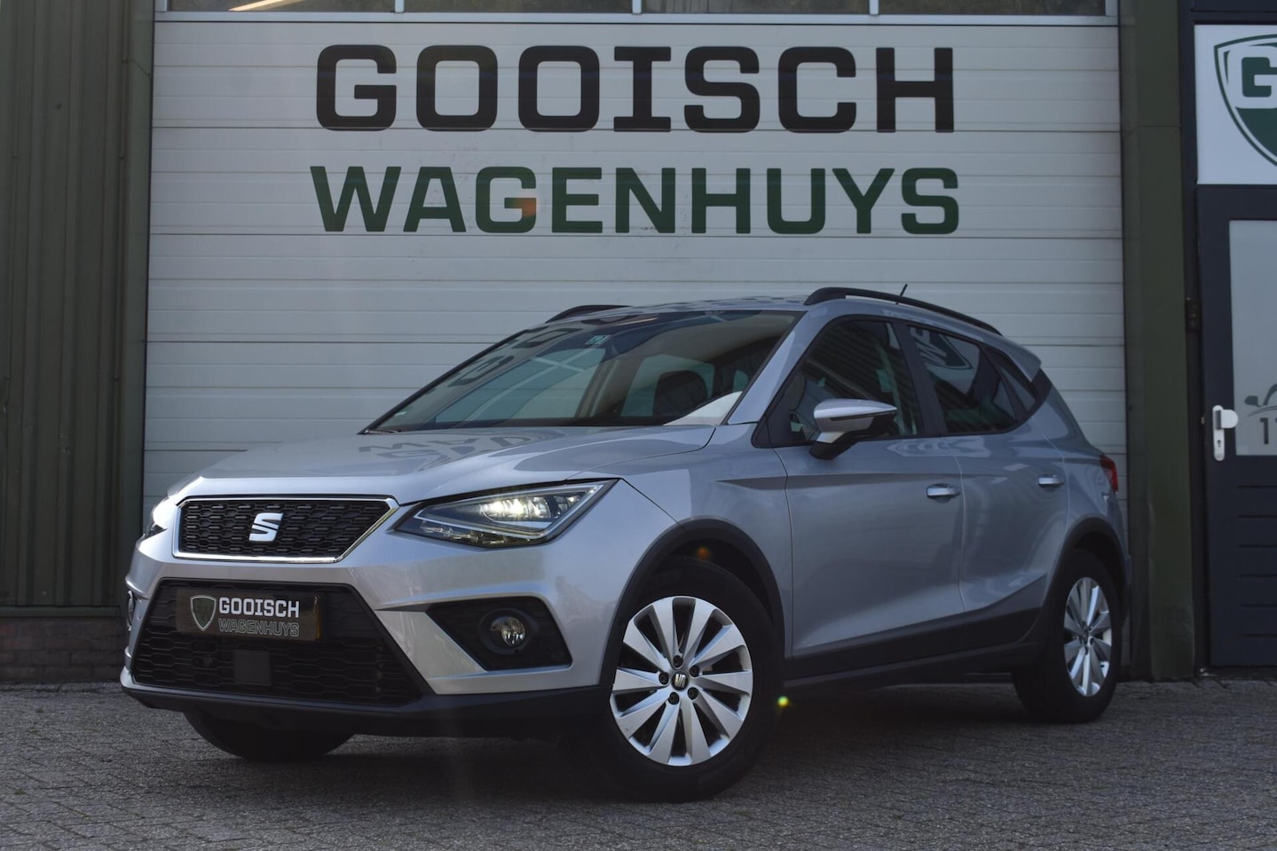 Seat Arona - 1.0 TSI Style Business Intense | Beats | LED | Stoelverwarming | - AutoWereld.nl