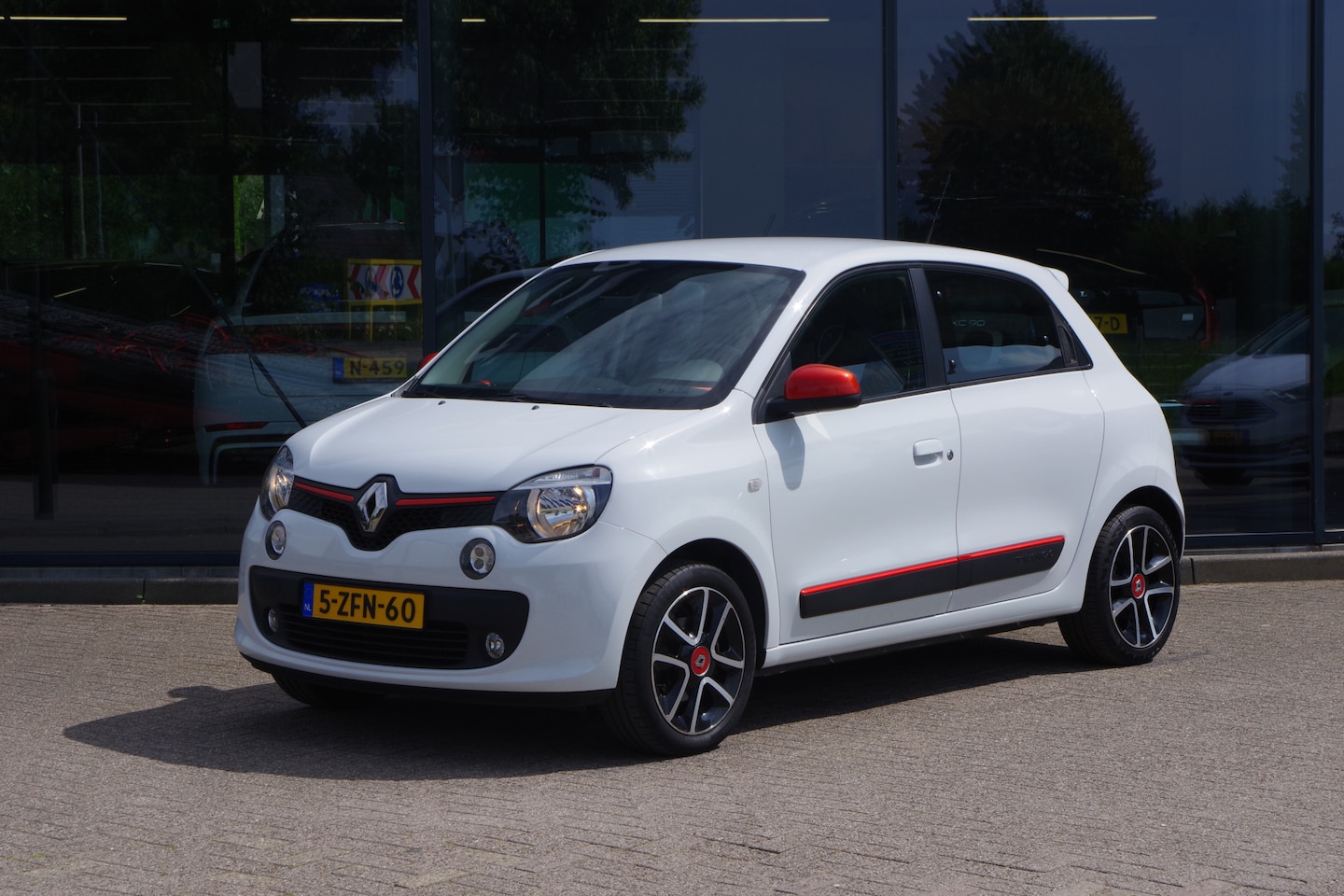 Renault Twingo - 0.9 TCe Dynamique 0.9 TCe Dynamique 90 PK, Camera, Bluetooth, Climate Control. - AutoWereld.nl