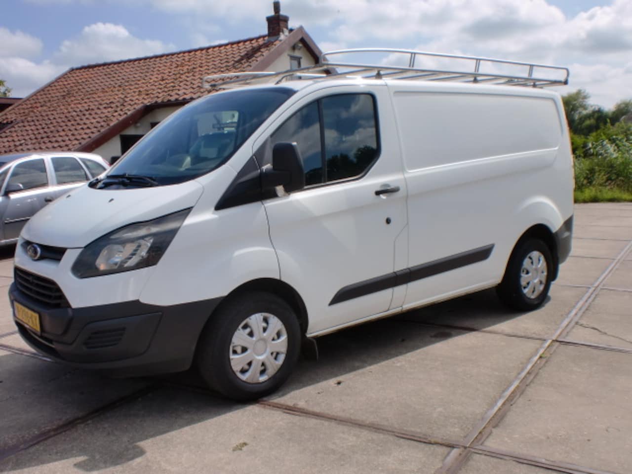 Ford Transit Custom - 2.0 TDCi L1H1 EU6 BJ2018 LEASE€139 KM159 NAP - AutoWereld.nl