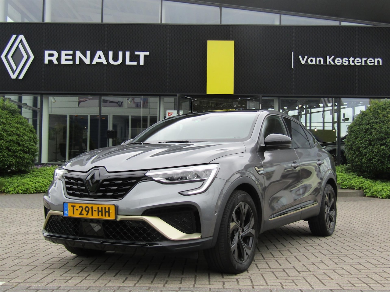 Renault Arkana - 1.6 E-TECH Hybrid E-Tech Engineered / Trekhaak / Bose / Navigatie 9,3 / Blindspot - AutoWereld.nl
