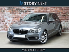 BMW 1-serie - 118i Executive Automaat 5 deurs / Navigatie / LED / Sportstoelen / Cruise Control / Parkee