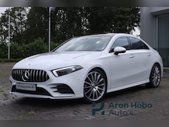 Mercedes-Benz A-klasse - 200 AMG Pano, Burmester, Trekhaak, Memory, Sfeerverlichting, Camera