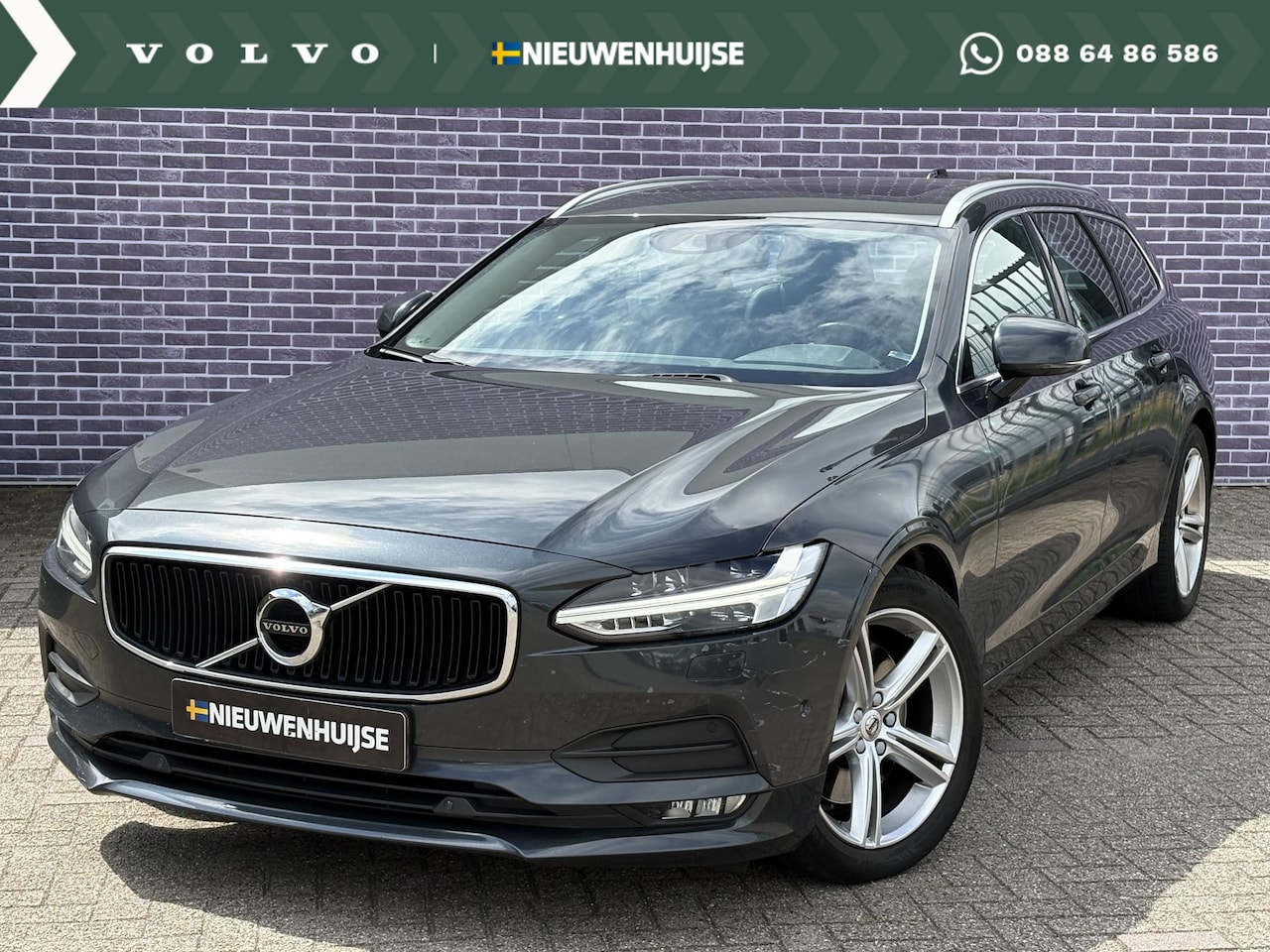 Volvo V90 - 2.0 T5 Momentum | Standkachel | Stoelverwarming V+A | Stuurverwarming | Schuif/kantel pano - AutoWereld.nl