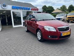 Skoda Fabia Combi - 1.4-16V, AIRCO, CRUISE, uitzonderlijk mooi
