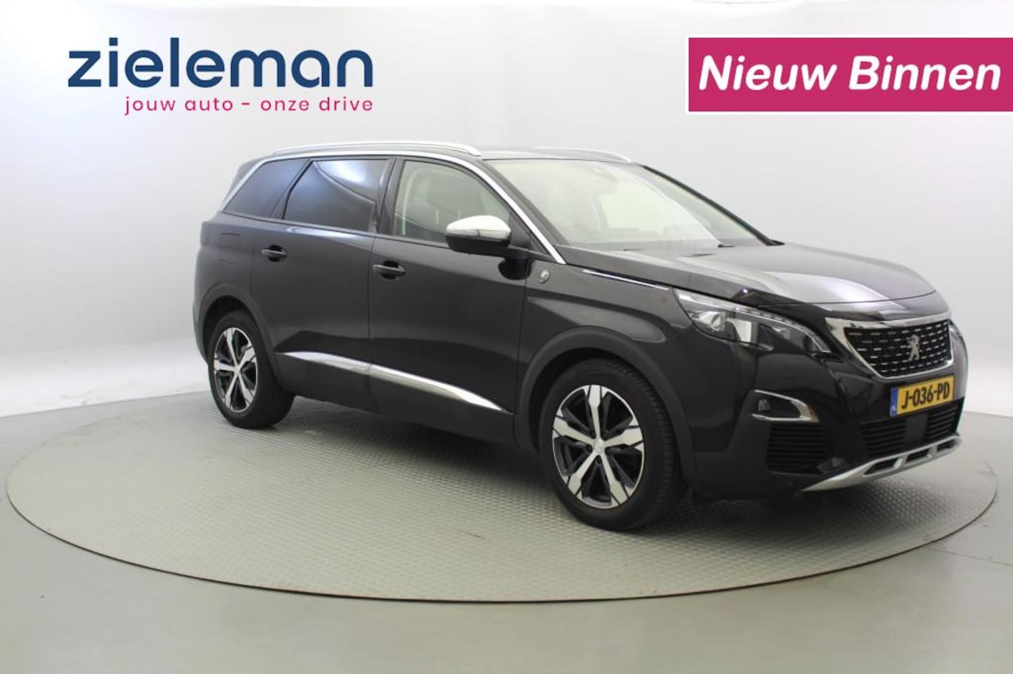 Peugeot 5008 - 1.2 PureTech Crossway - Carplay, Camera, Half Leer - AutoWereld.nl