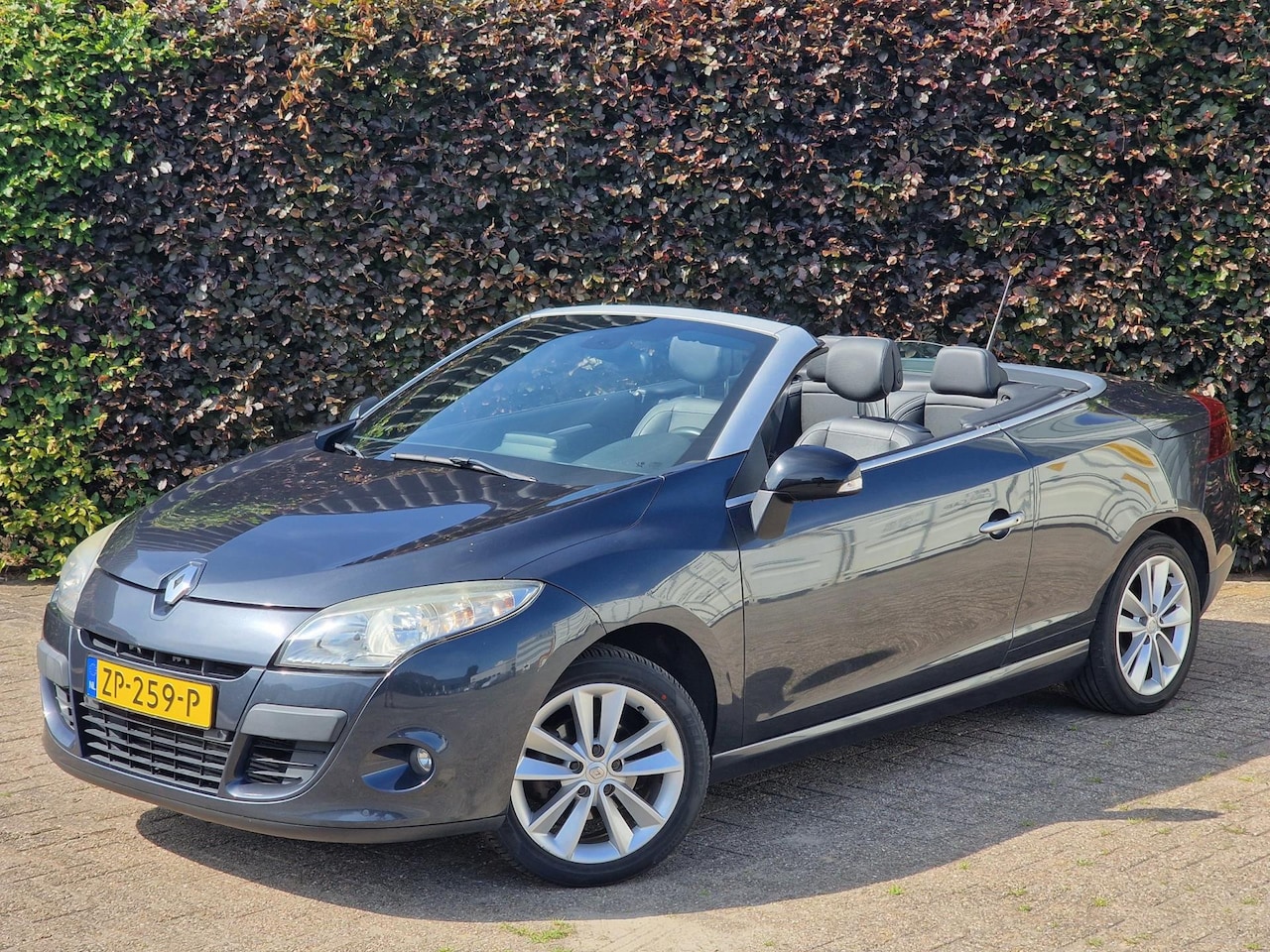 Renault Mégane coupé cabriolet - 1.4 TCE Privilège Leder*Navigatie*Stoelverwarming*Cruise control*Climate control - AutoWereld.nl