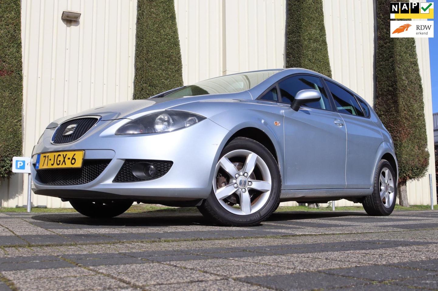 Seat Leon - 1.6 25 Edition I Airco APK 26-02-2026 - AutoWereld.nl