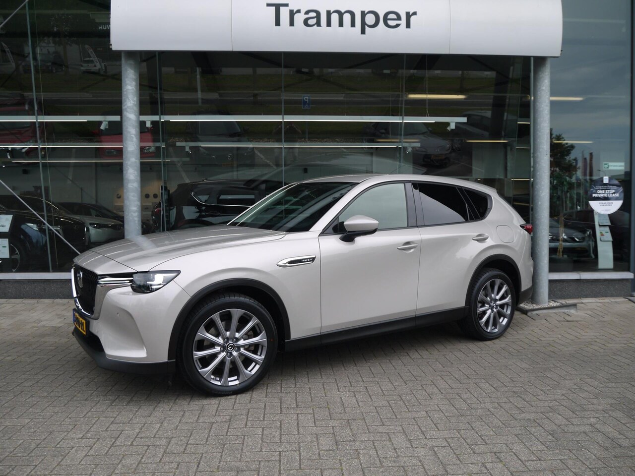 Mazda CX-60 - 2.5 e-SkyActiv PHEV Exclusive-Line|Convenience & Sound Pack, Driver Assistance en Comfort - AutoWereld.nl