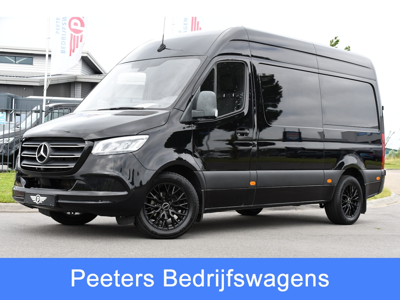 Mercedes-Benz Sprinter - 319 V6 3.0 CDI L2H2 Black Edition 360 Camera, - AutoWereld.nl