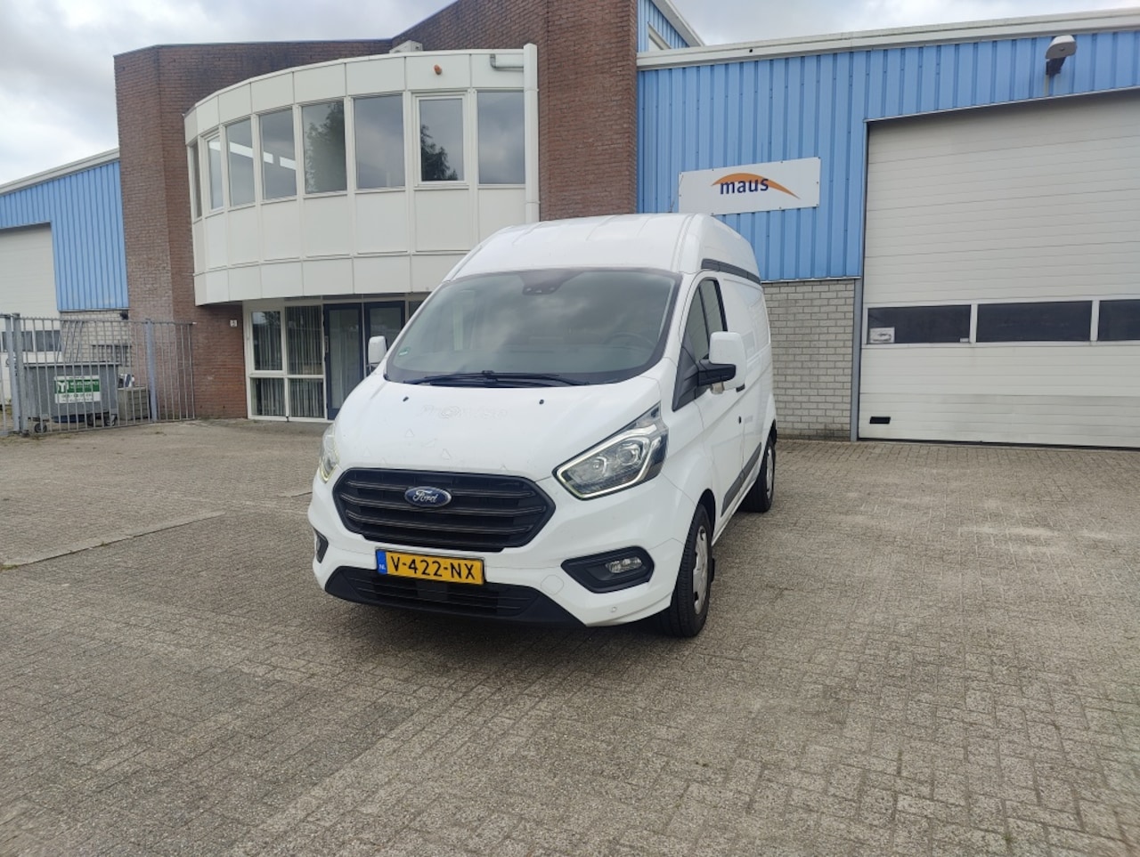 Ford Transit Custom - 300 2.0 TDCI L1H2 Bj 2018 automaat navi nette staat - AutoWereld.nl