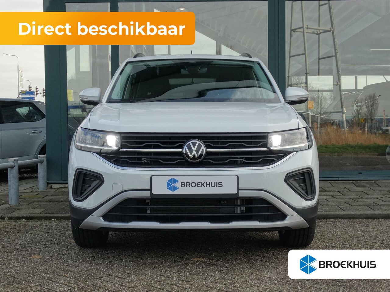 Volkswagen T-Cross - Life Edition | 'App-Connect' draadloze smartphone integratie | Achterlichten LED | Afstand - AutoWereld.nl