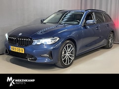BMW 3-serie Touring - 330e xDrive Sport Line 18"/Keyless/Sportstoelen + memory/Stoel + stuurverwarming/PDC/Apple