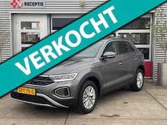 Volkswagen T-Roc - 1.0 TSI 115pk / Navi / Carplay / Pdc / Stoelverwarming / Nieuwe auto