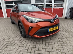 Toyota C-HR - 2.0 Hybrid 184 PK | Launch Edition | Navigatie | Stoelverwarming |