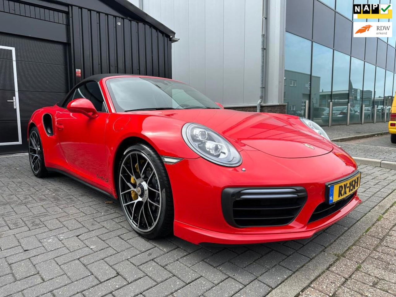 Porsche 911 Cabrio - 3.8 Turbo S 3.8 Turbo S - AutoWereld.nl