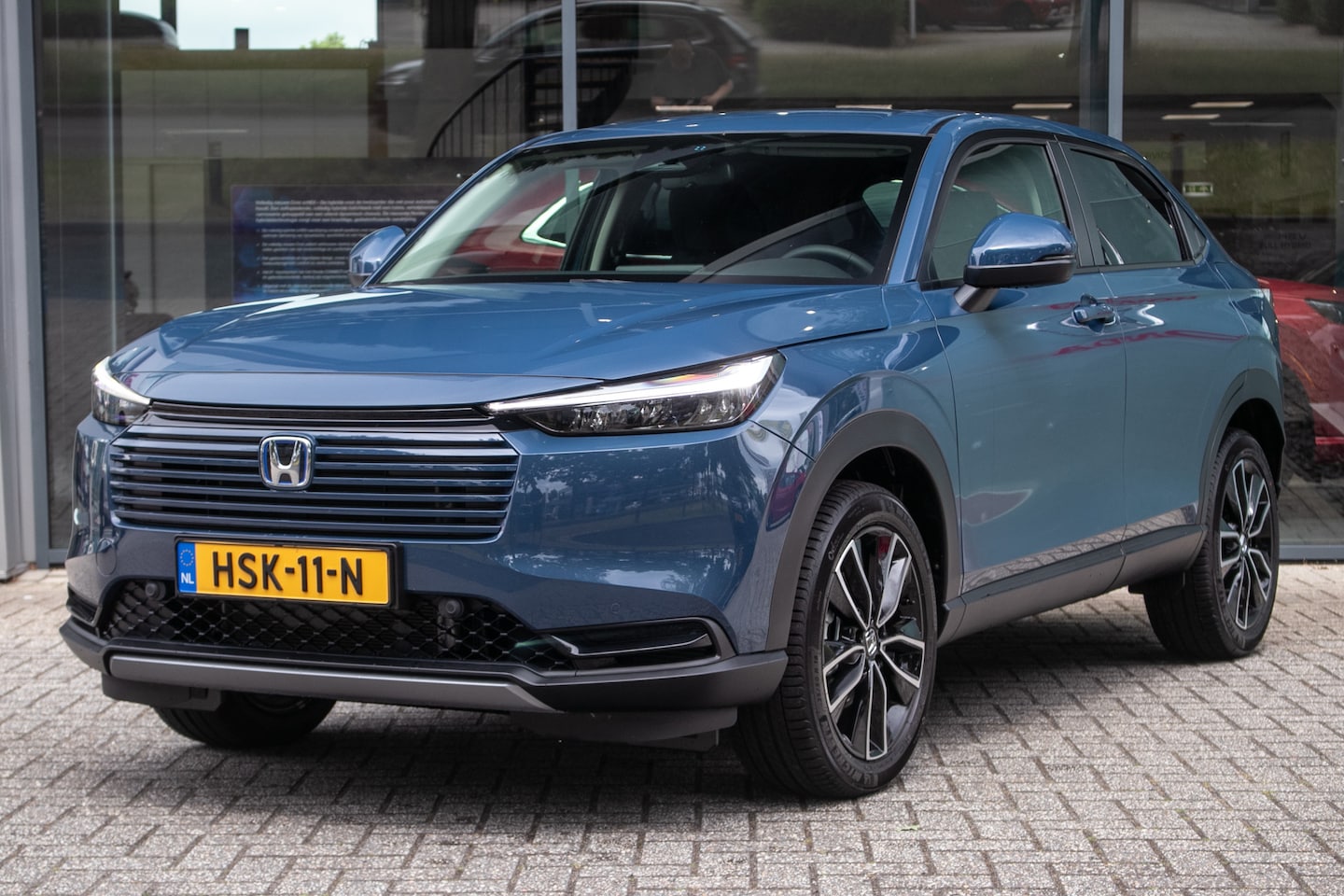 Honda HR-V - 1.5 e:HEV Elegance - All-in rijklaarprijs | Navi | Carplay | Camera - AutoWereld.nl