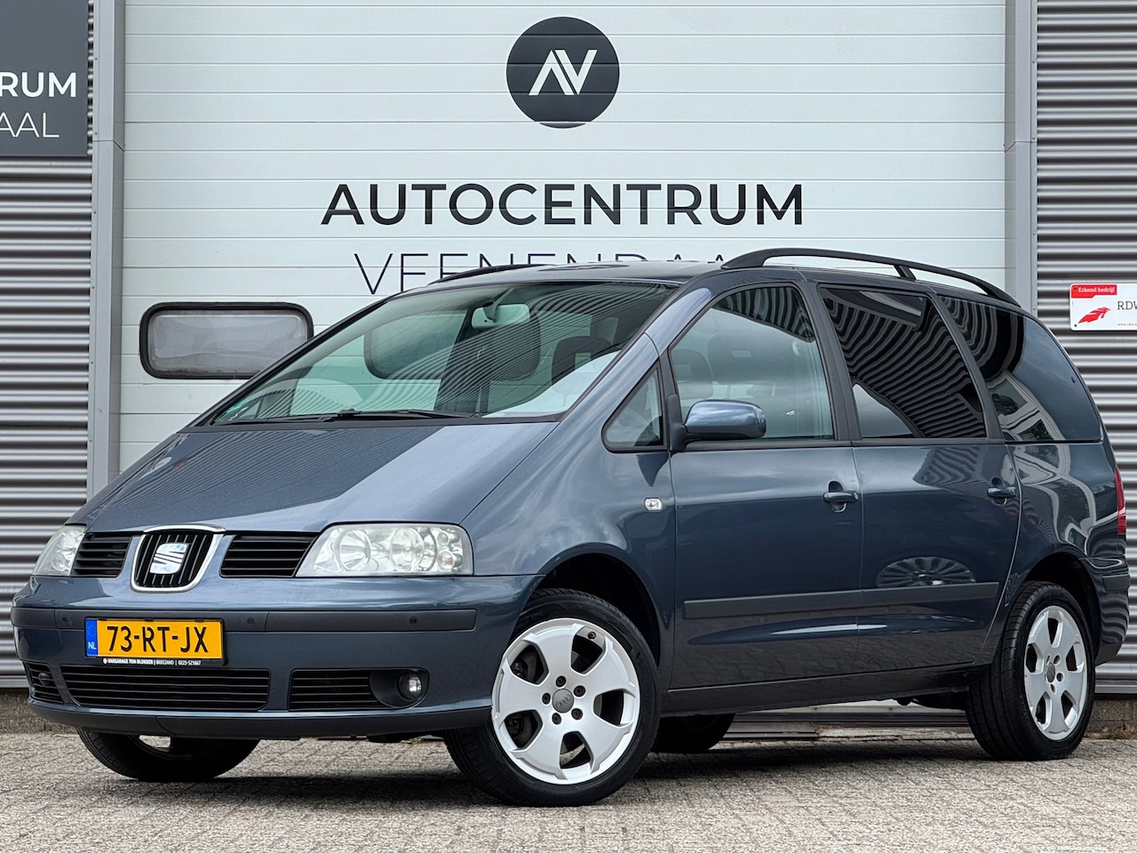 Seat Alhambra - 1.8-20VT 150 PK 7-ZITS CRUISE/AIRCO/TREKHAAK - AutoWereld.nl