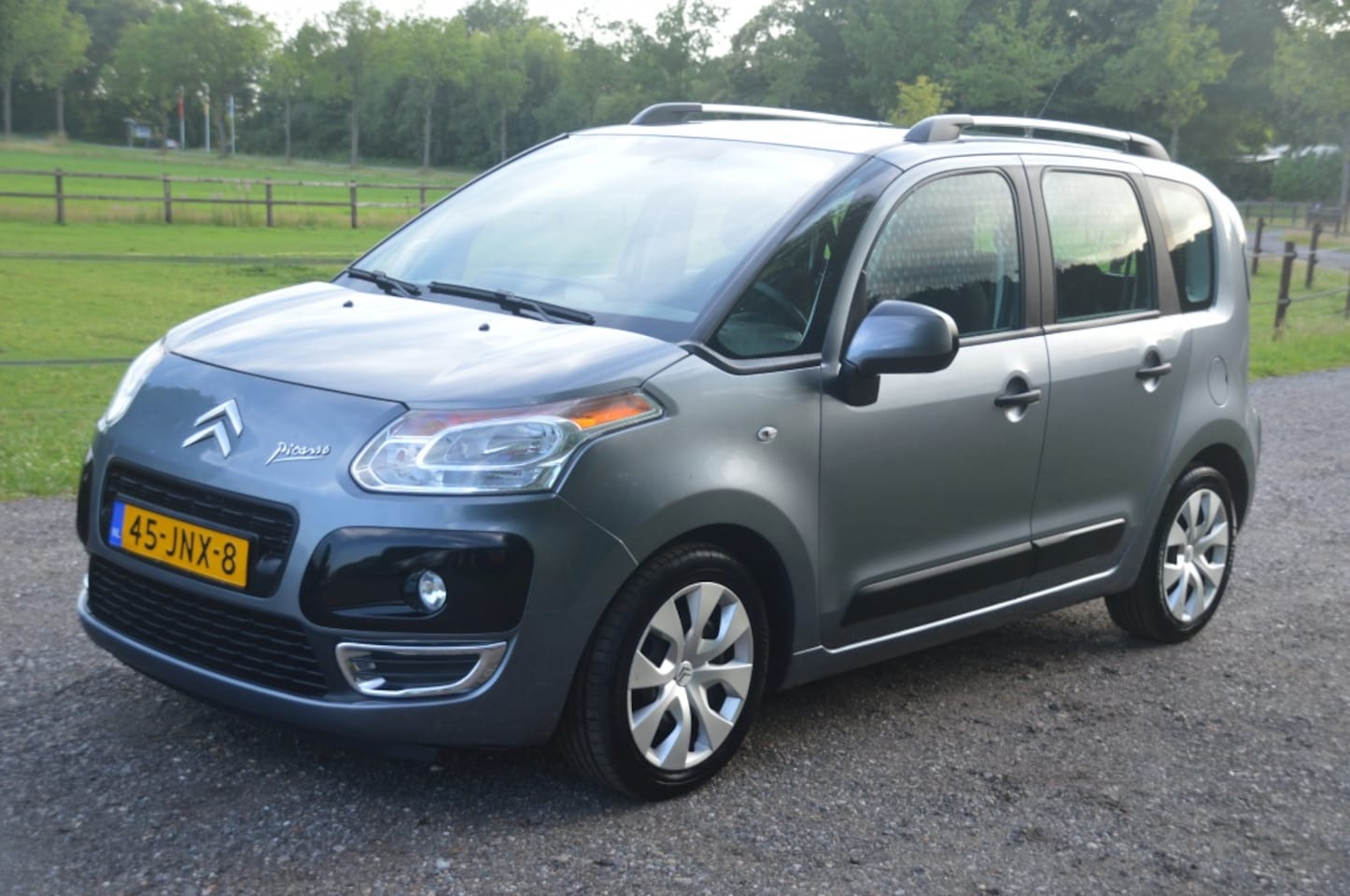Citroën C3 Picasso - 1.4 VTi Aura Airco Cruise APK Maart 2026 - AutoWereld.nl