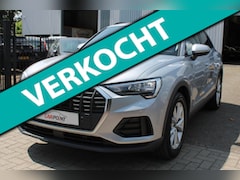 Audi Q3 - 35 TFSI Business Edition Leer Clima Trekhaak Nieuwstaat