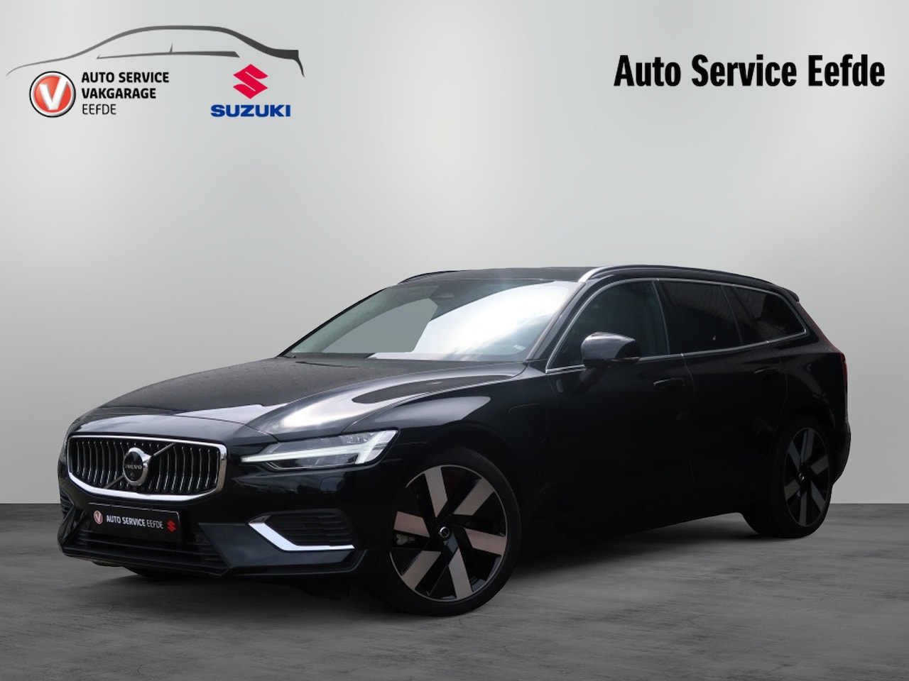 Volvo V60 - T6 Twin Engine AWD Plus Bright Plug-In | Pano | Trekhaak | 360Ca - AutoWereld.nl