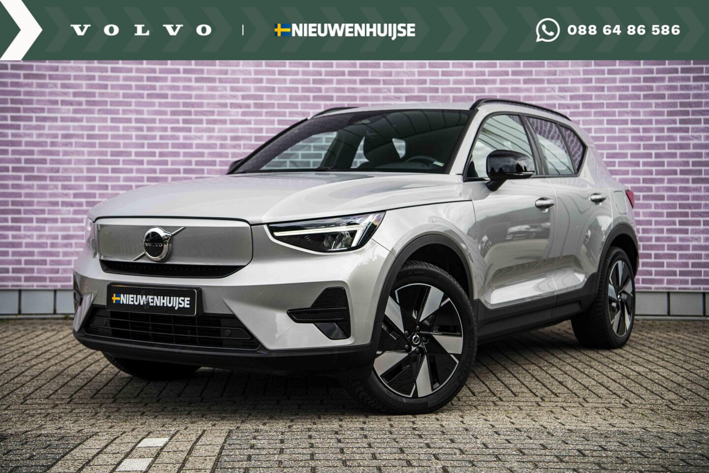 Volvo XC40 - Single Motor Extended Range Plus 82 kWh Verwarmbare voorstoelen | Verwarmbaar stuurwiel | - AutoWereld.nl